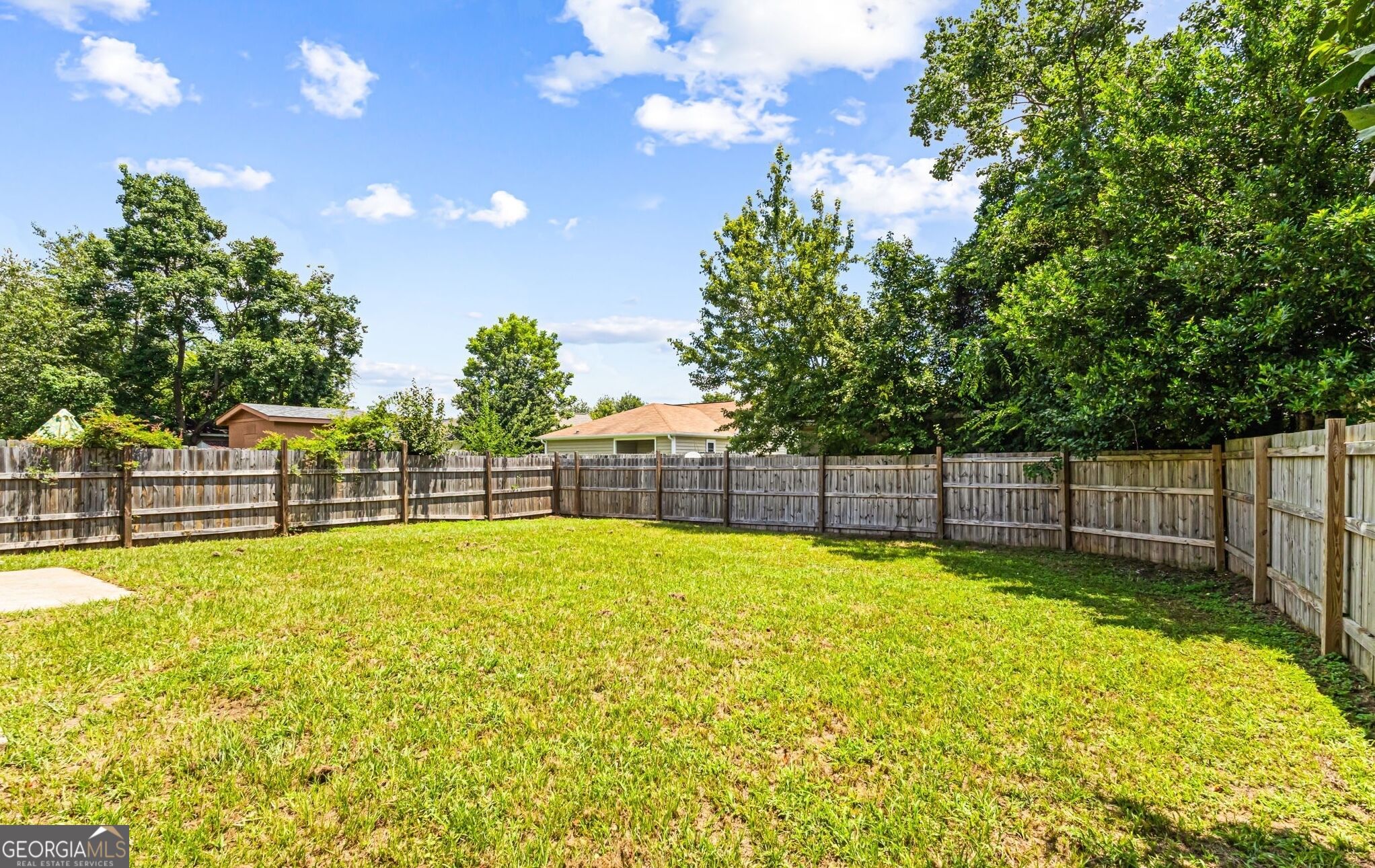 138 Kensington Circle Property Photo 15