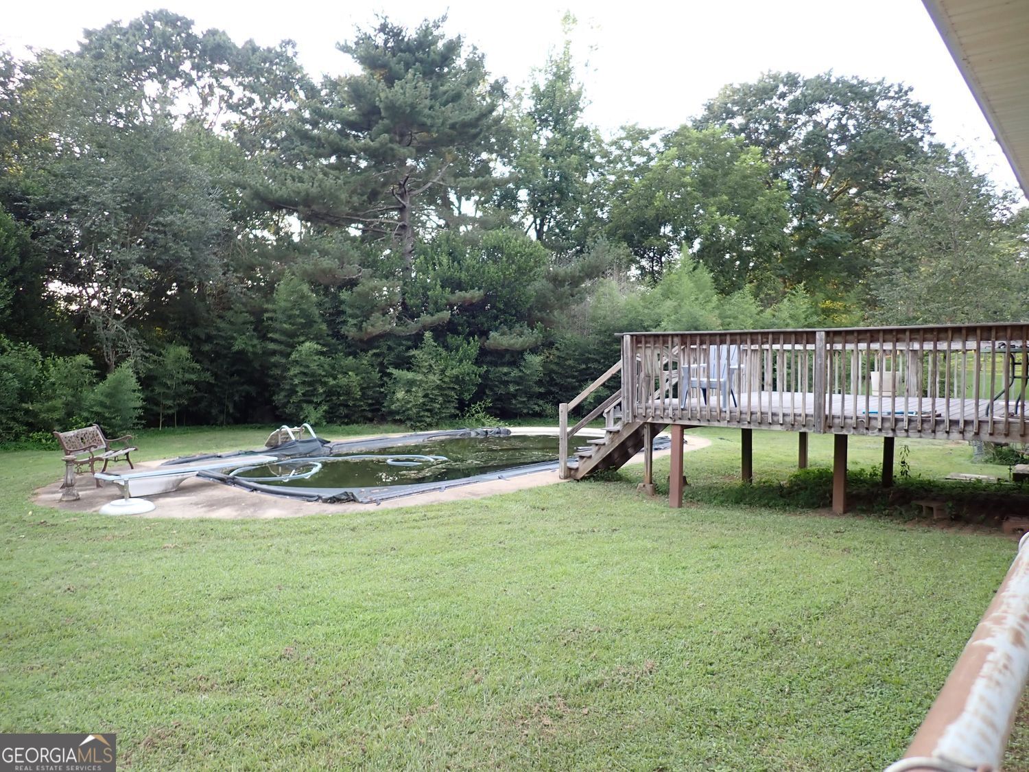 8295 Valley Stream Drive Property Photo 11