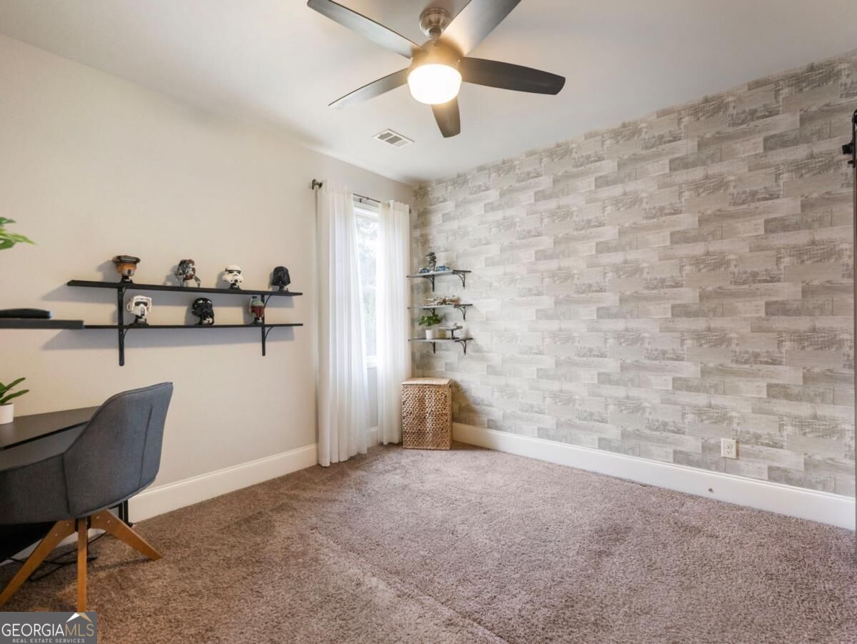 6835 Henwick Circle Property Photo 4