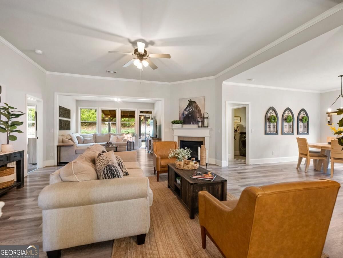 6835 Henwick Circle Property Photo 12