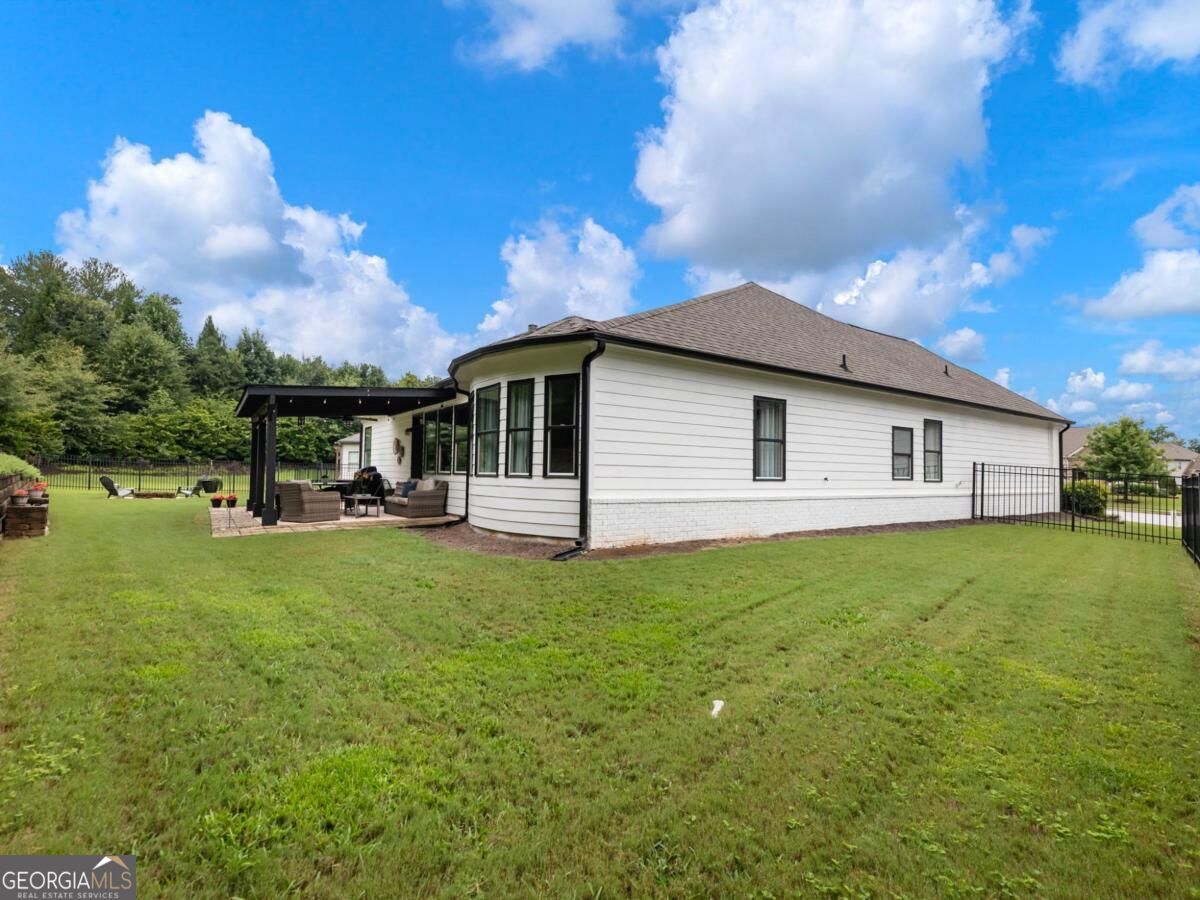6835 Henwick Circle Property Photo 41