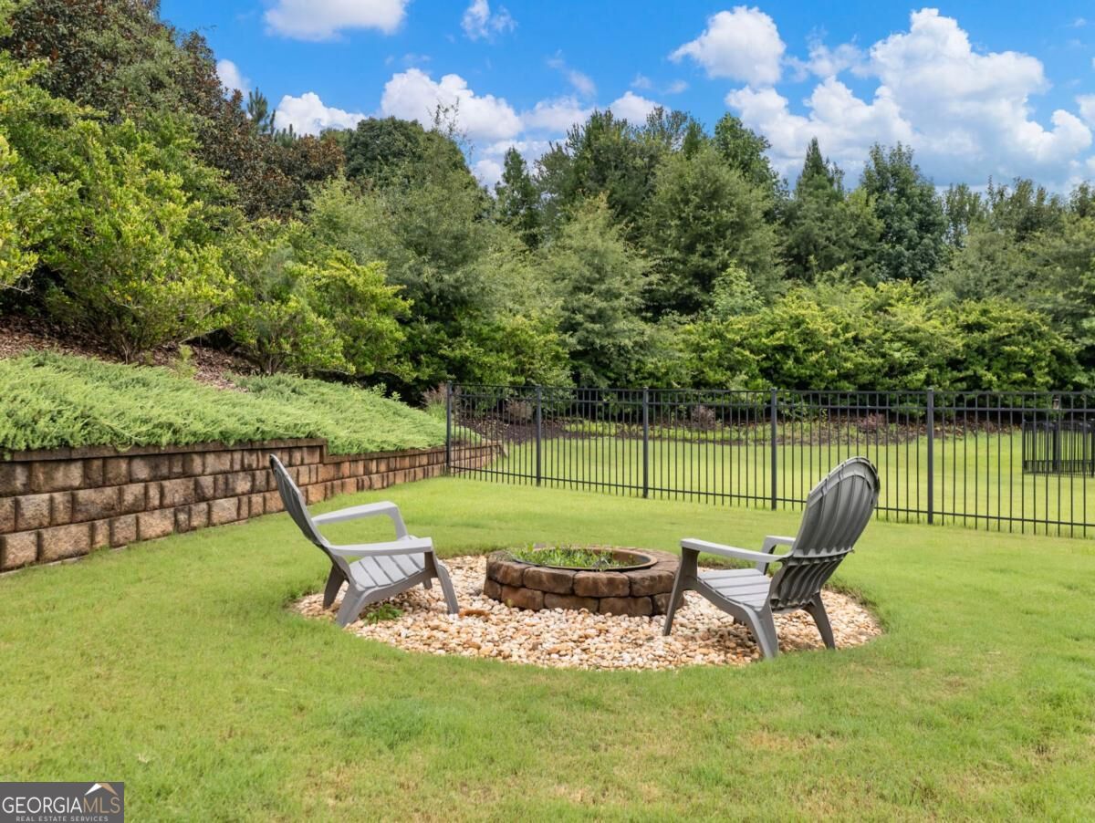 6835 Henwick Circle Property Photo 42