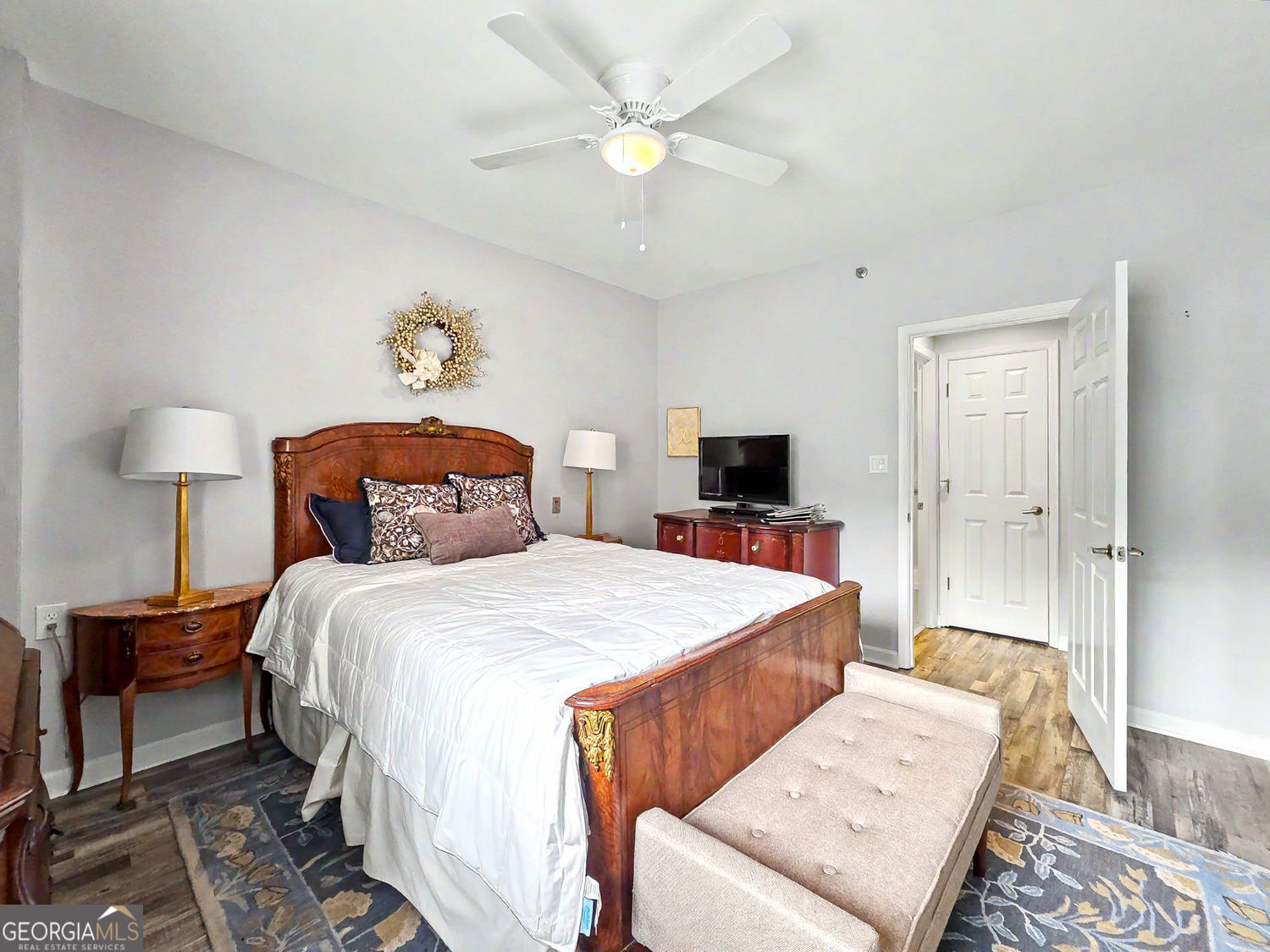 1800 Clairmont Lake # 301 Property Photo 15