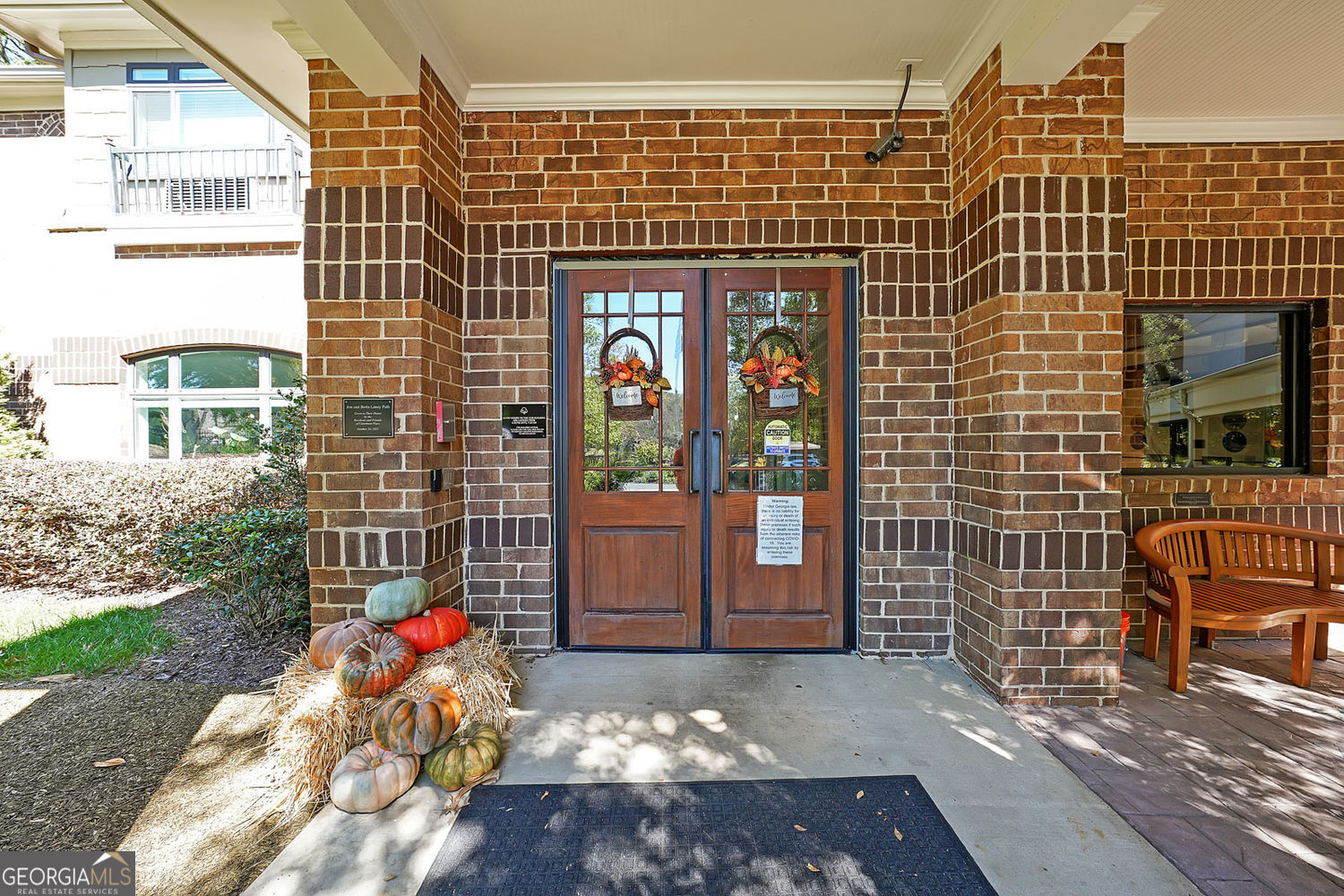 1800 Clairmont Lake # 301 Property Photo 43