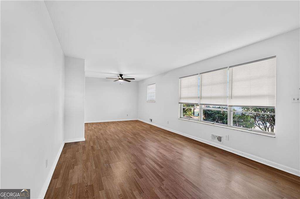 4231 Renda Place Property Photo 3