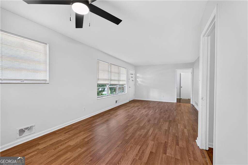 4231 Renda Place Property Photo 5