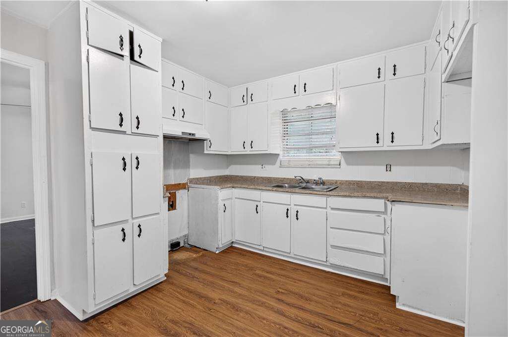 4231 Renda Place Property Photo 6