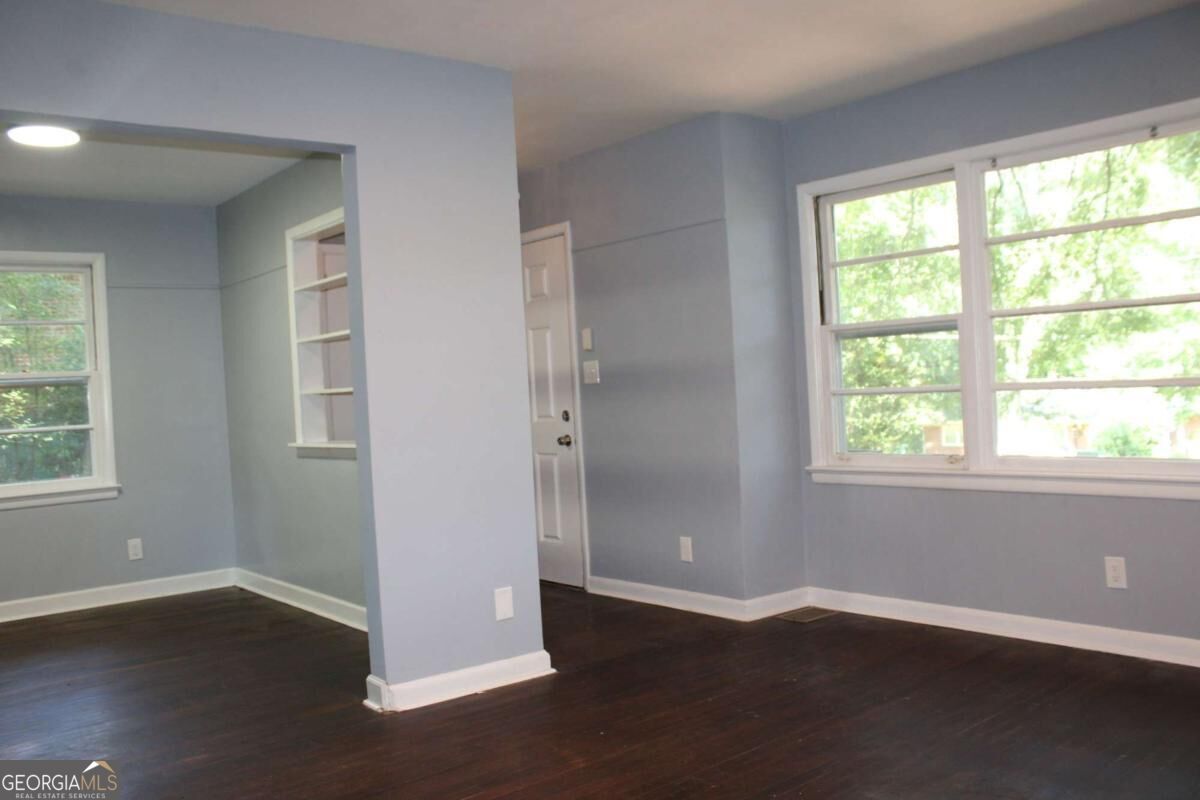 5565 Cypress Drive Property Photo 4