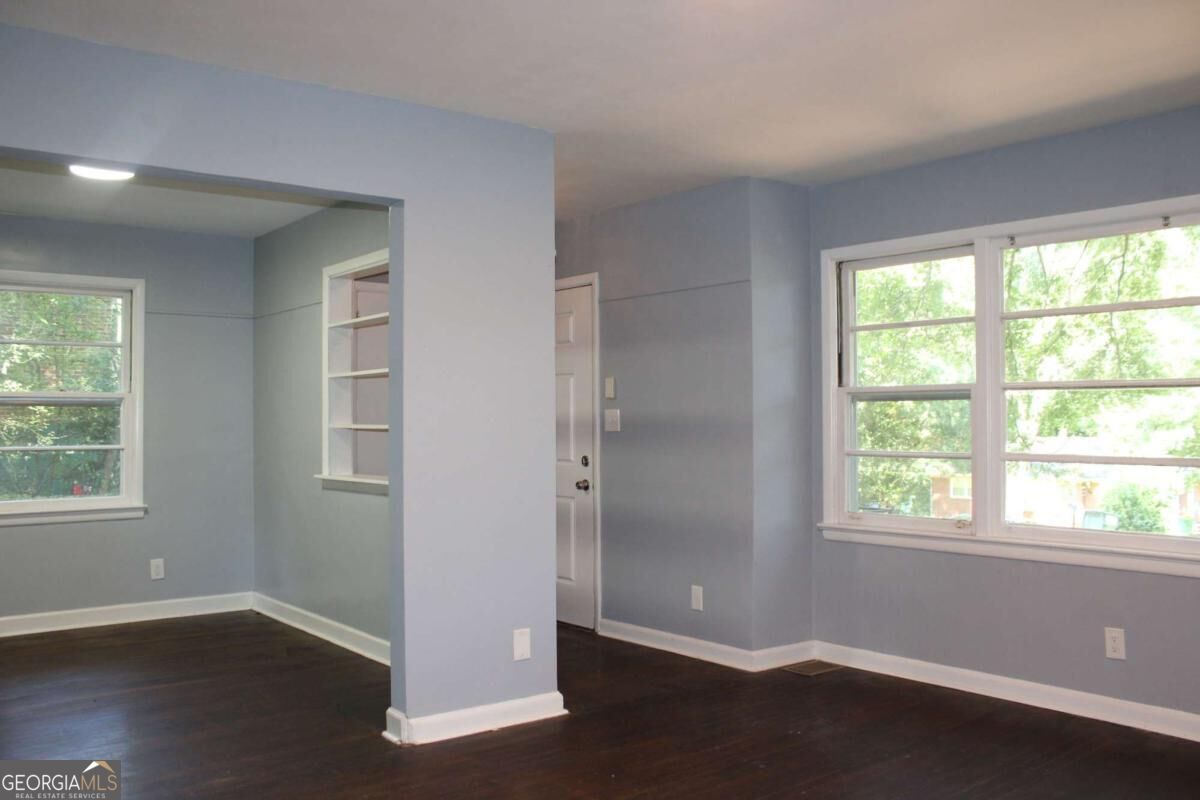 5565 Cypress Drive Property Photo 5