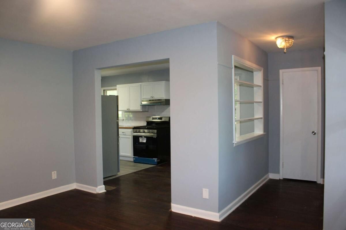 5565 Cypress Drive Property Photo 6