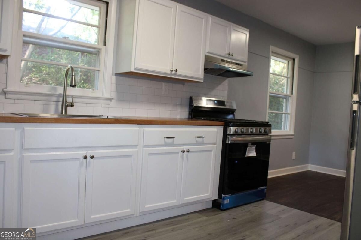 5565 Cypress Drive Property Photo 8