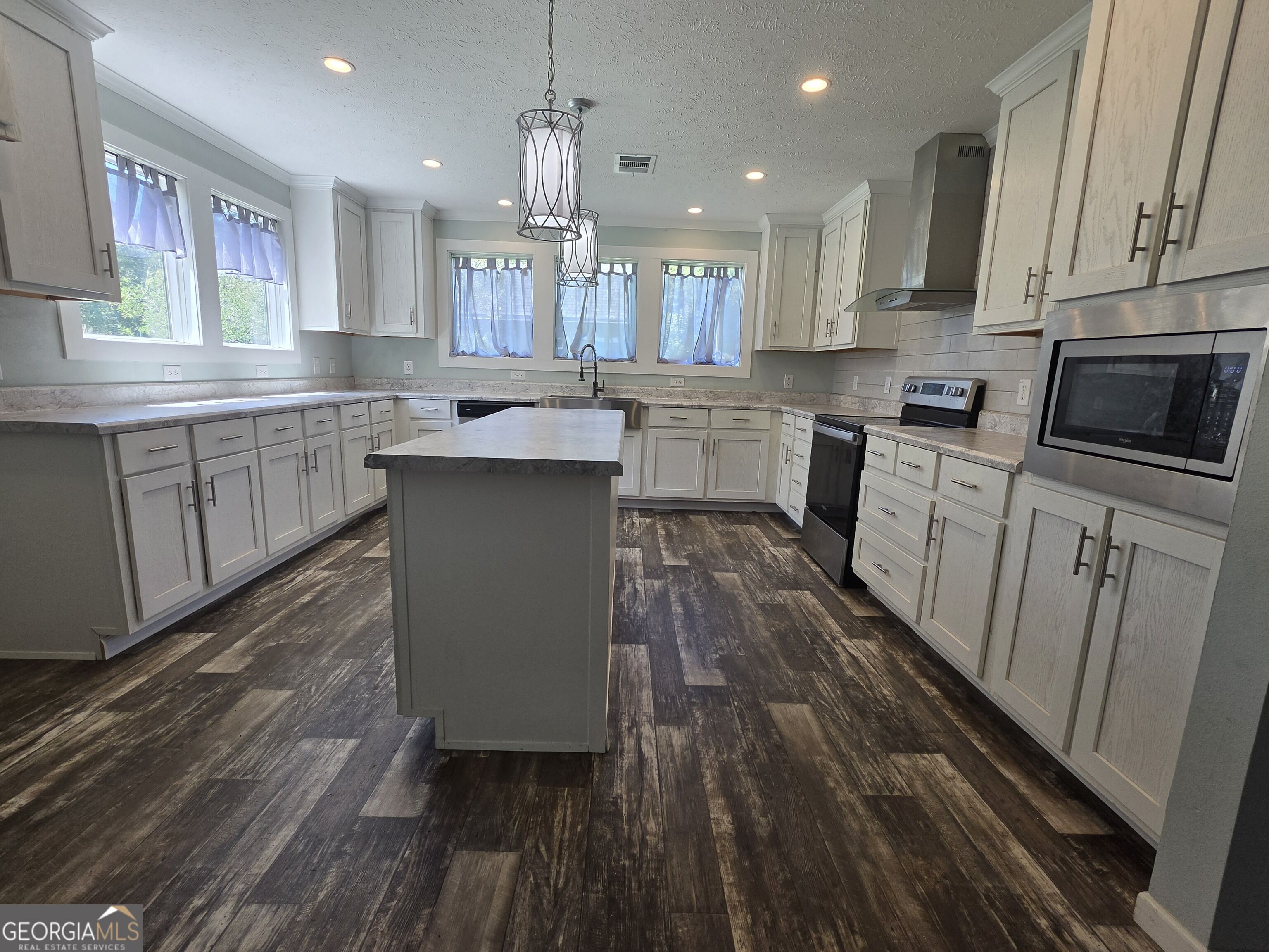 138 Causey Road Property Photo 8