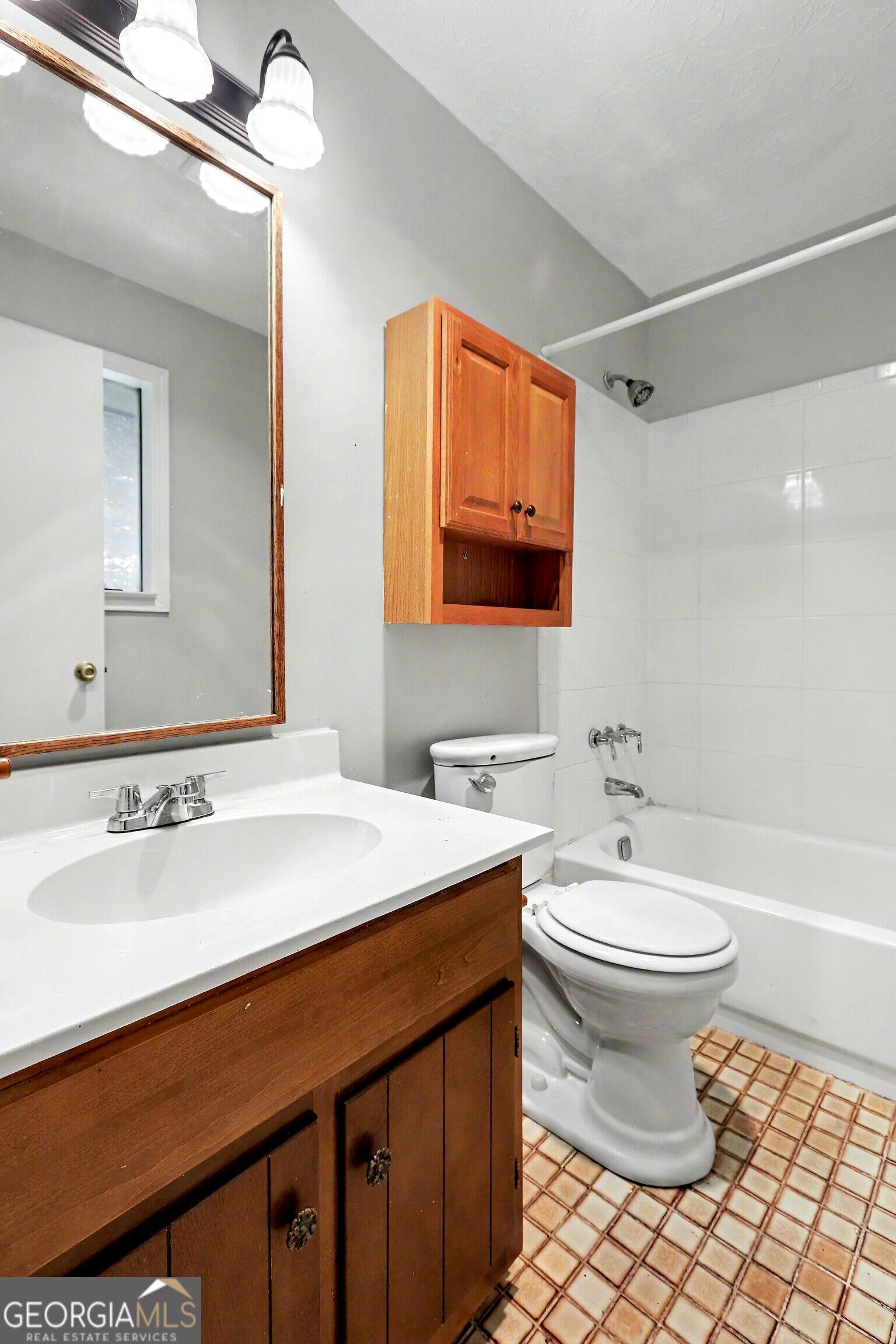 2571 Wildflower Lane Property Photo 15