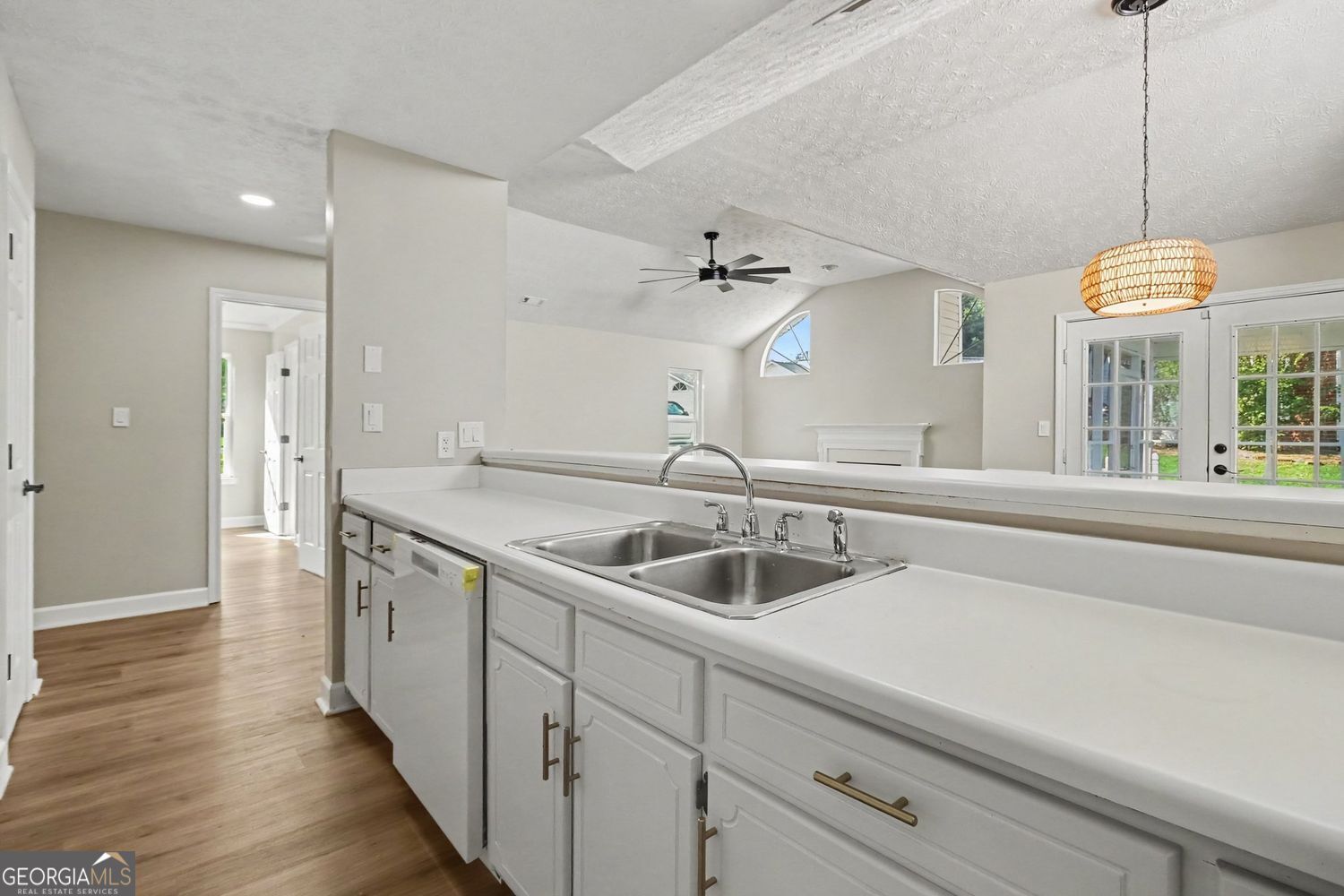 37 Greentree Drive Property Photo 14