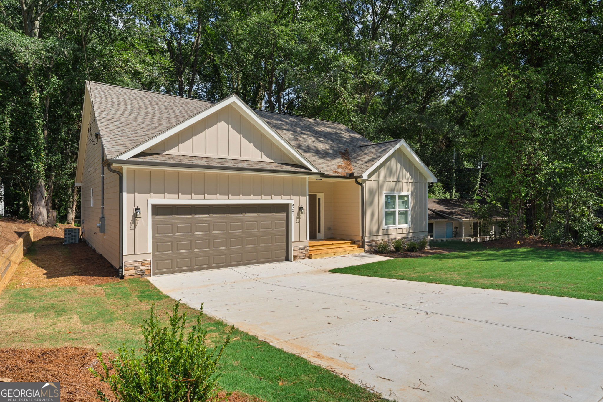 9241 Raven Drive Property Photo 3