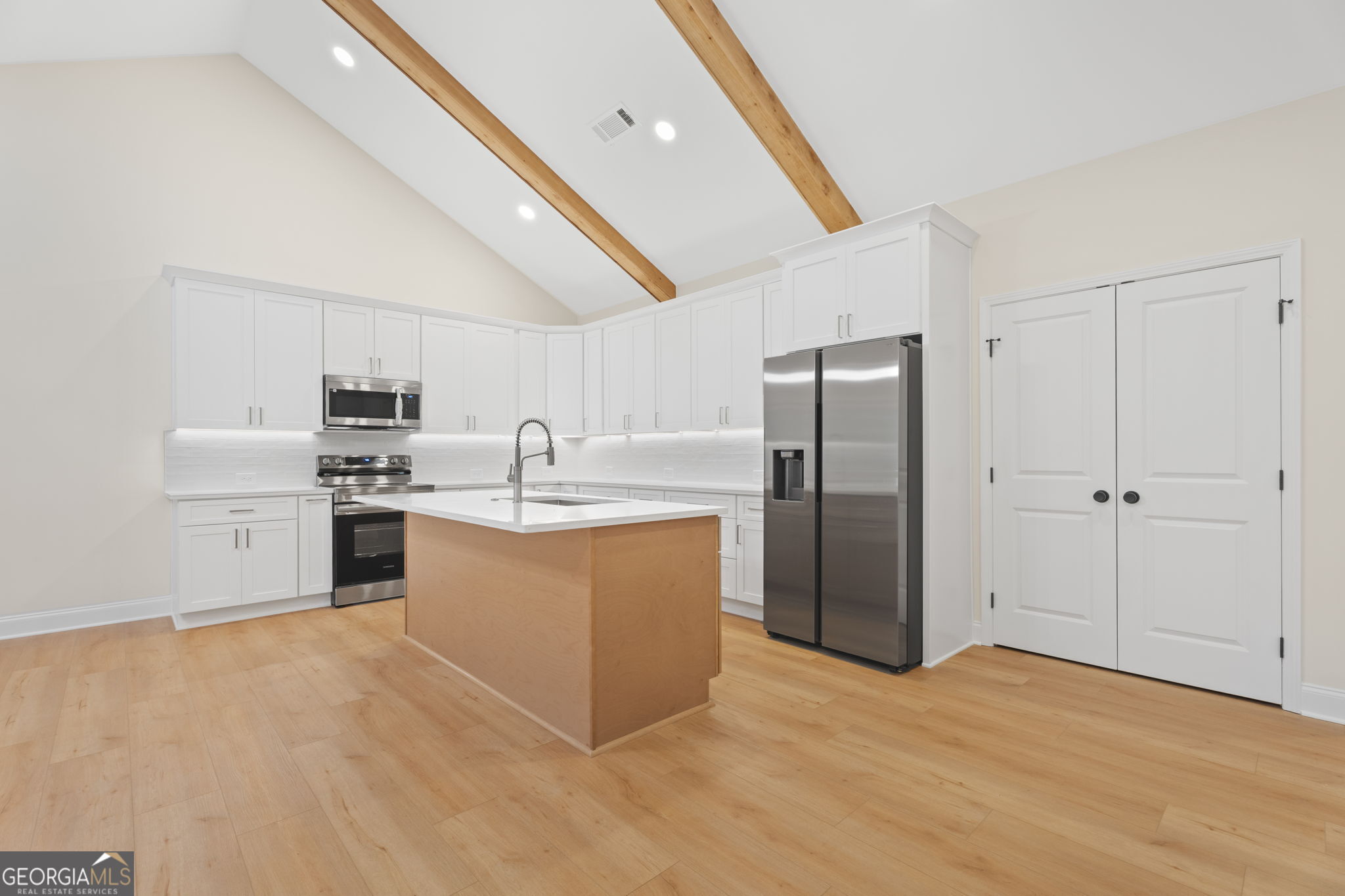9241 Raven Drive Property Photo 12