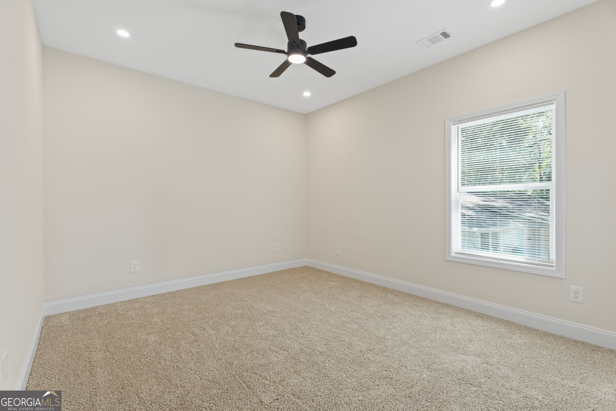 9241 Raven Drive Property Photo 28