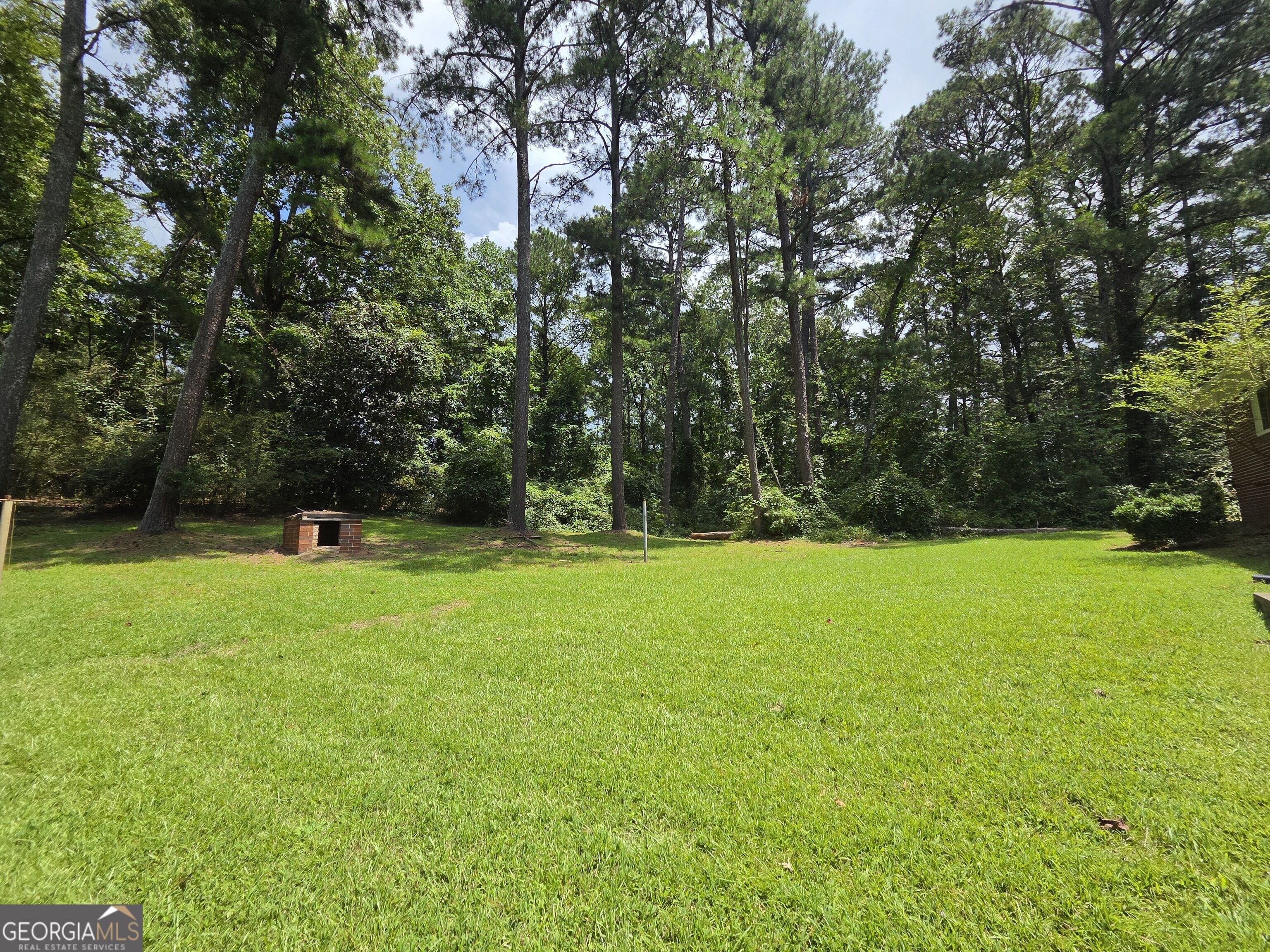 3335 Flat Shoals Road Property Photo 4