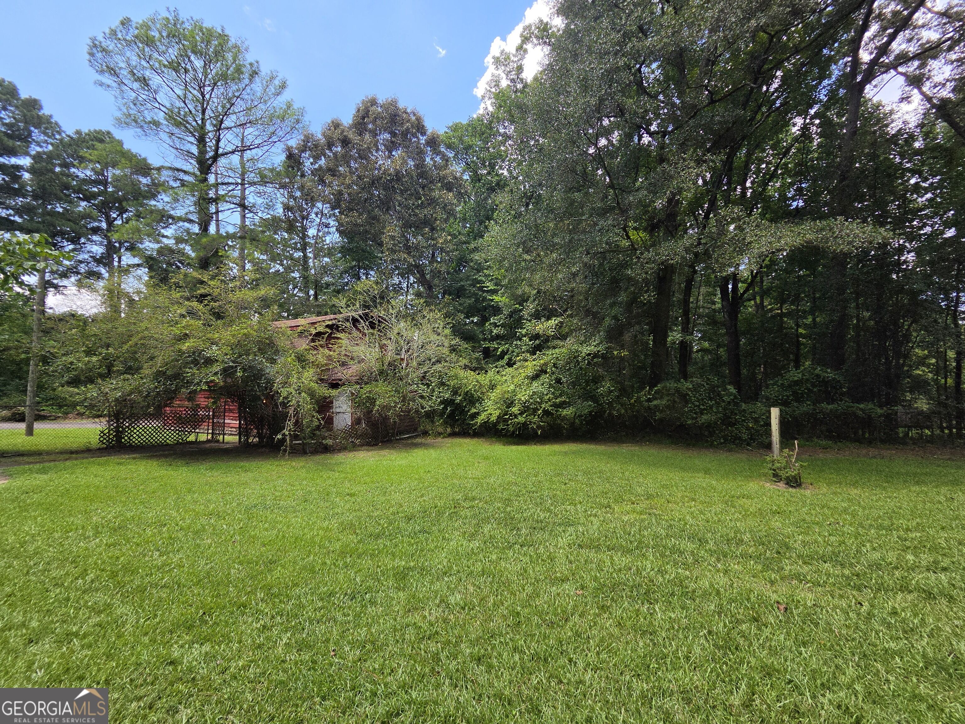 3335 Flat Shoals Road Property Photo 5
