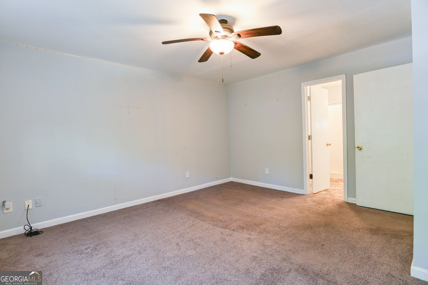 615 Brooks St Street Property Photo 14