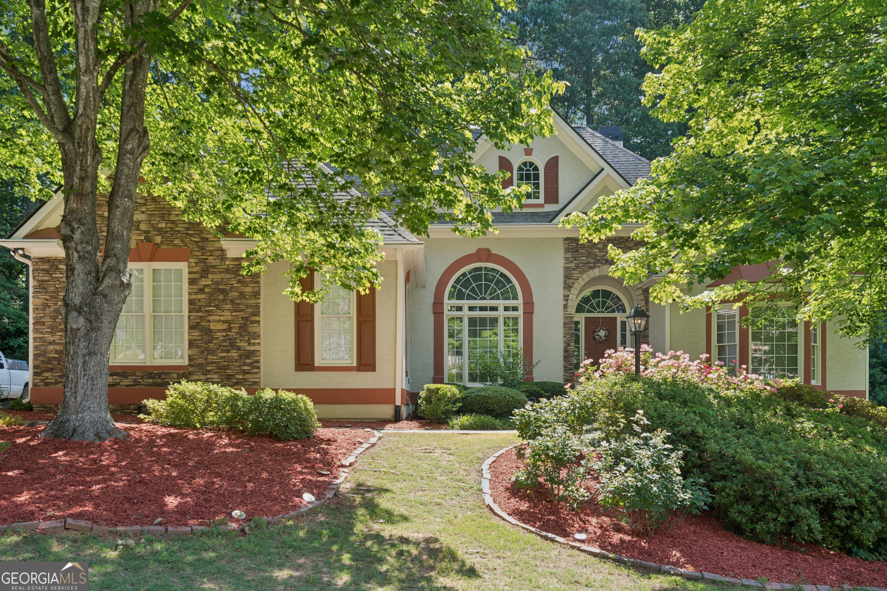 1611 Flowering Dogwood Drive Property Photo 1