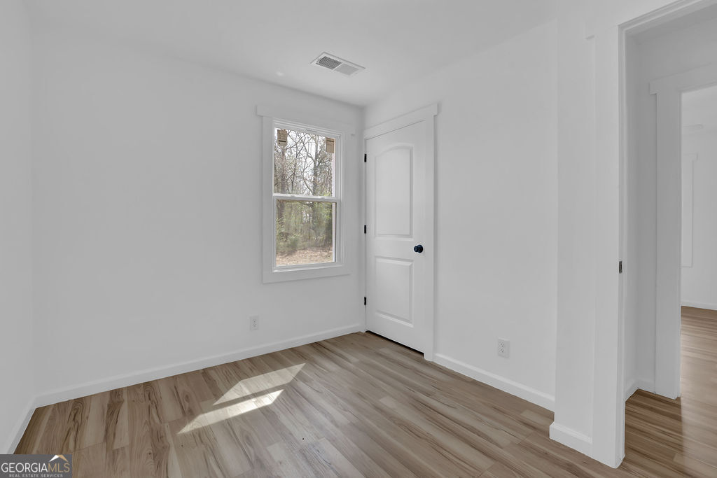 2030 Euclid Street Property Photo 12