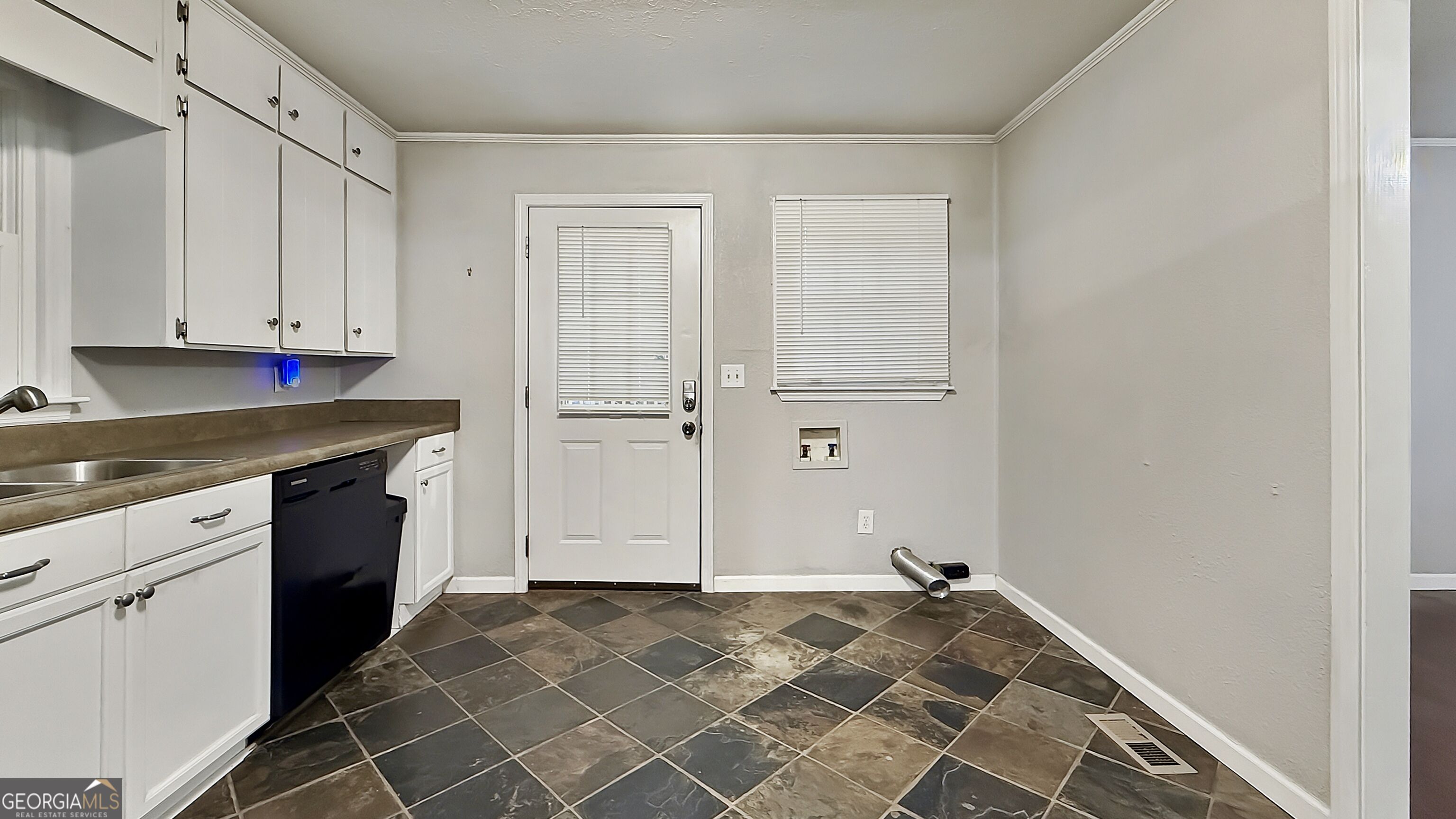 227 Cantrell Drive Sw Property Photo 17