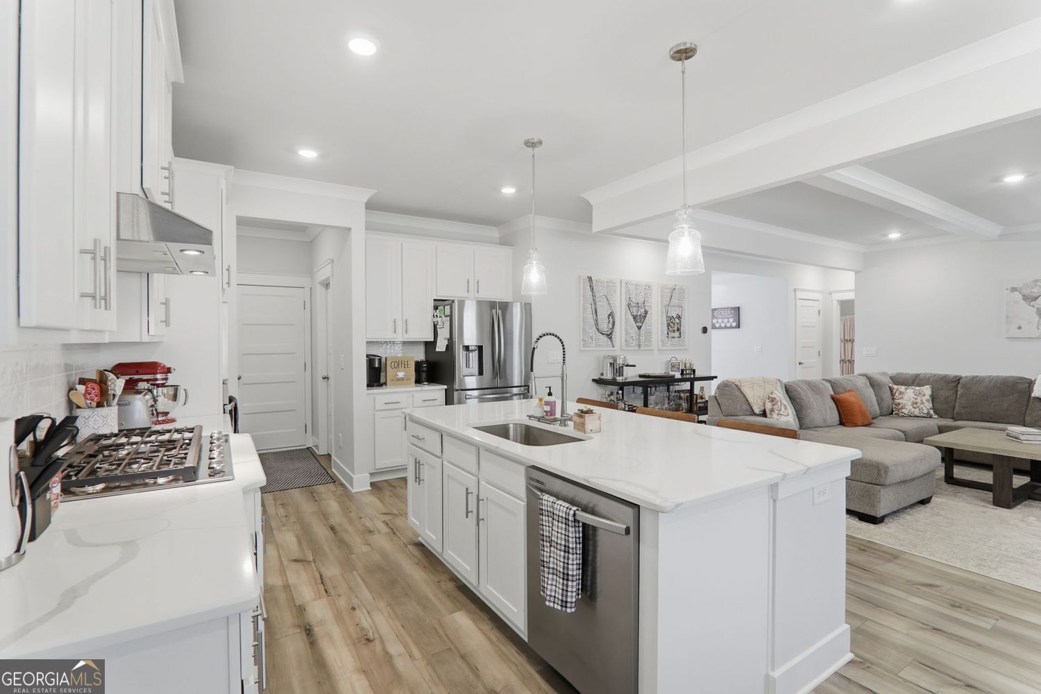 22 Winding Rose Drive Property Photo 17