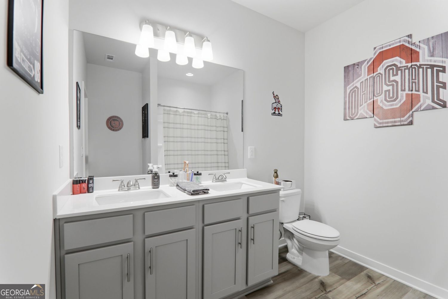 22 Winding Rose Drive Property Photo 35