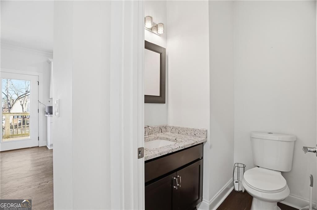 210 S Howard Street Se Property Photo 21