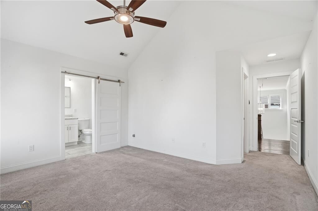 210 S Howard Street Se Property Photo 25