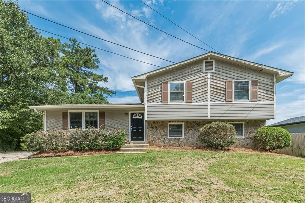 6077 Cherokee Valley Lane