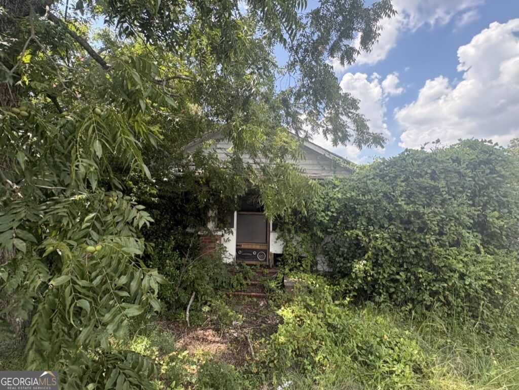 105 Curtis Street Property Photo 1