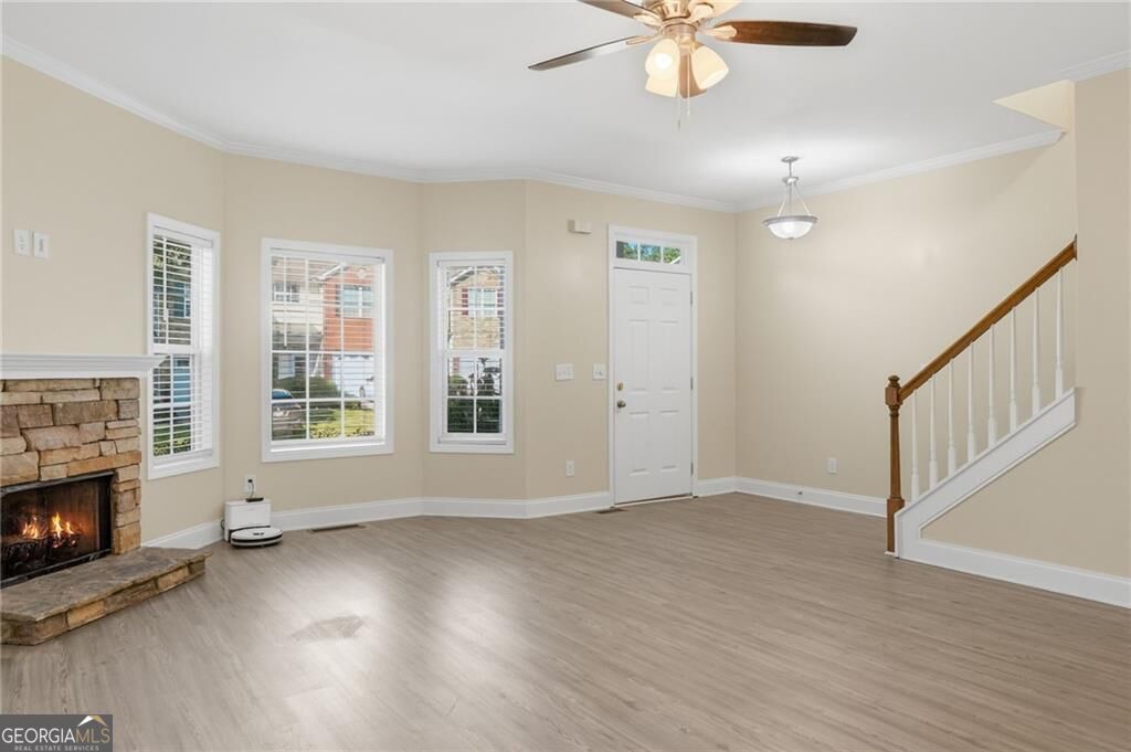 251 Derby Court Property Photo 4