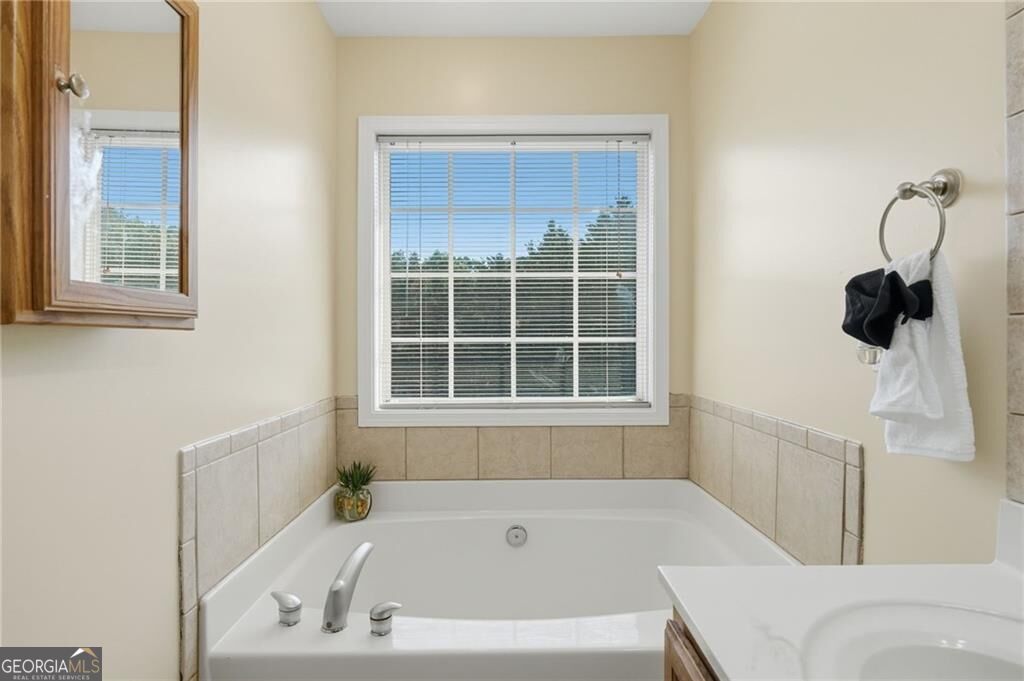 251 Derby Court Property Photo 16