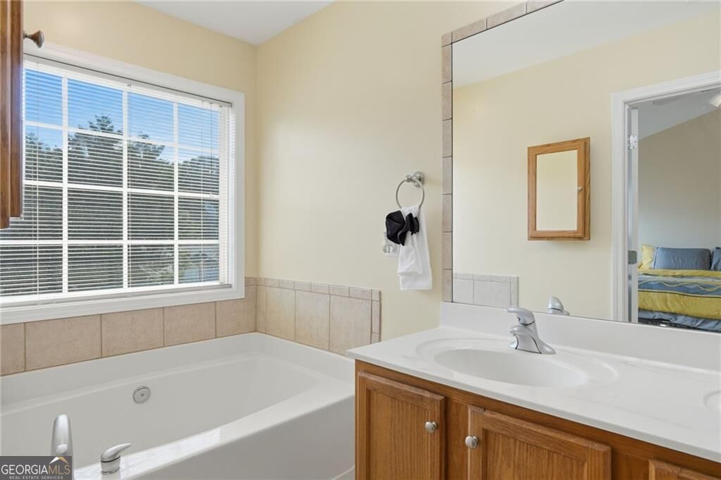 251 Derby Court Property Photo 18