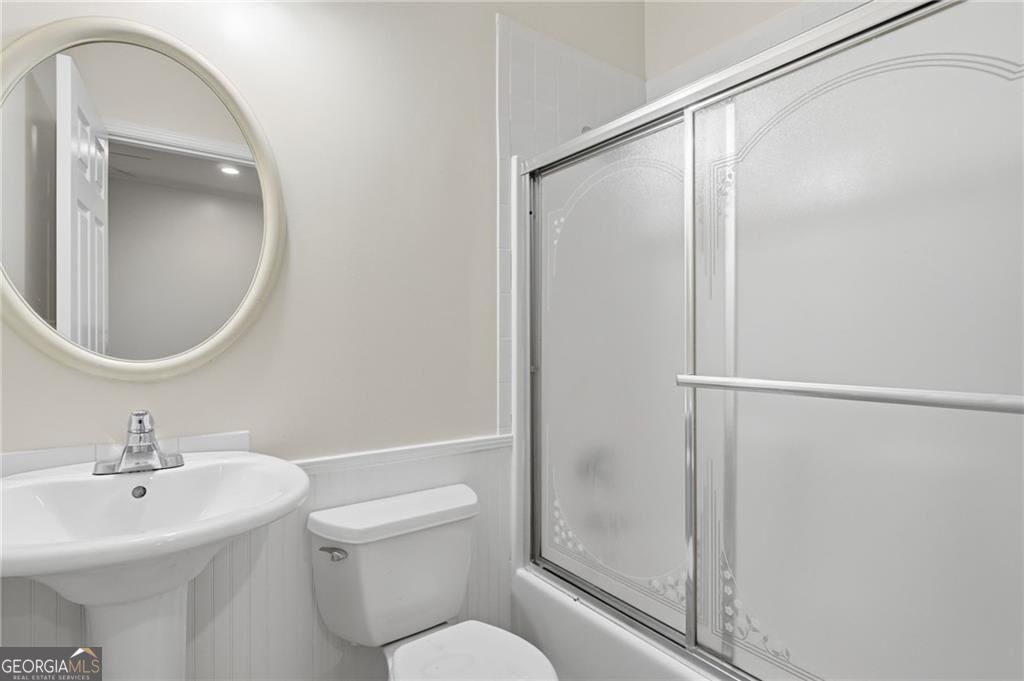 251 Derby Court Property Photo 19