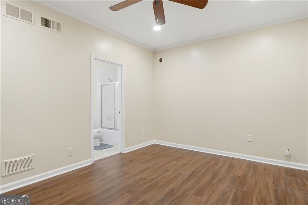 251 Derby Court Property Photo 25