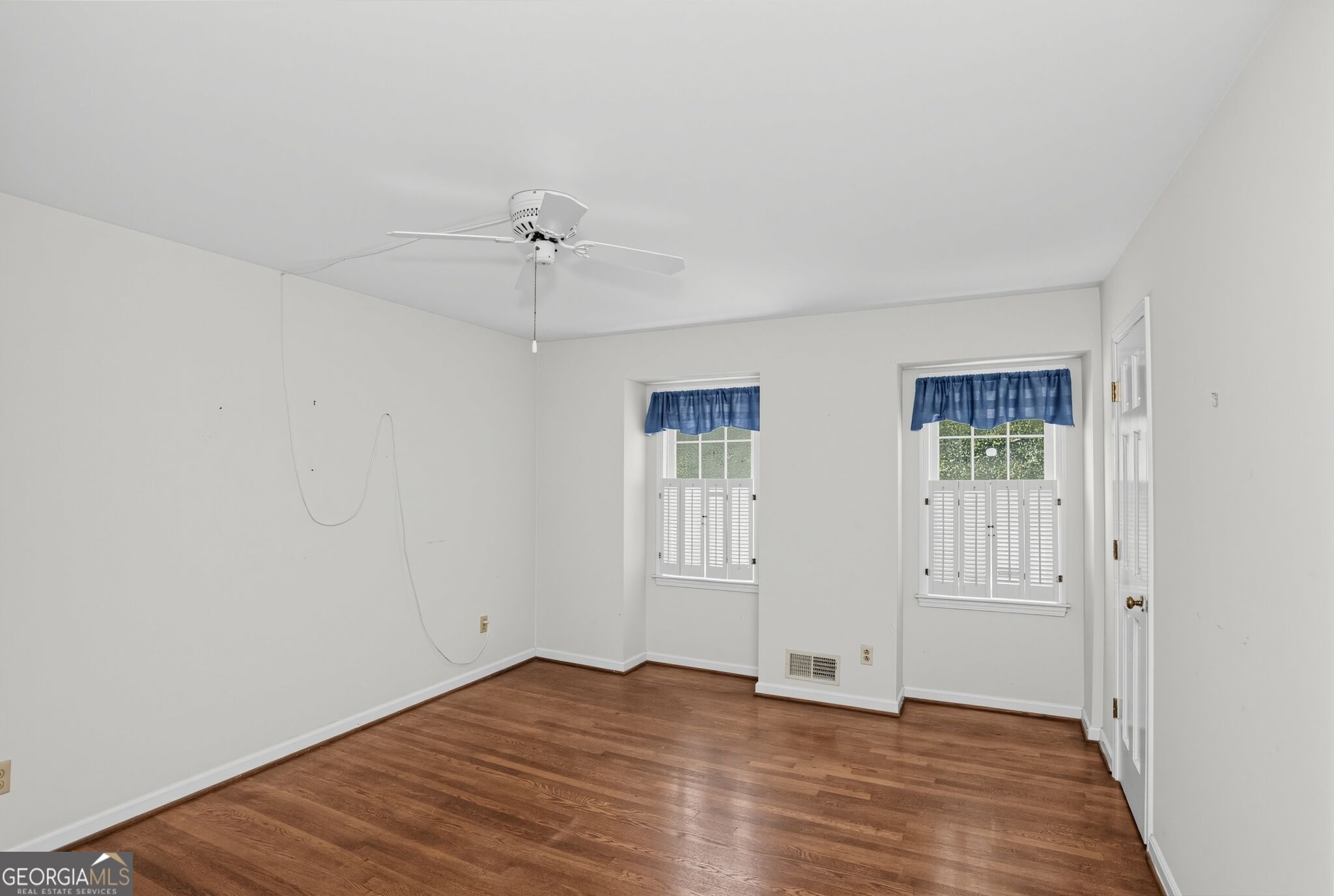 110 Jade Cove Circle Property Photo 11