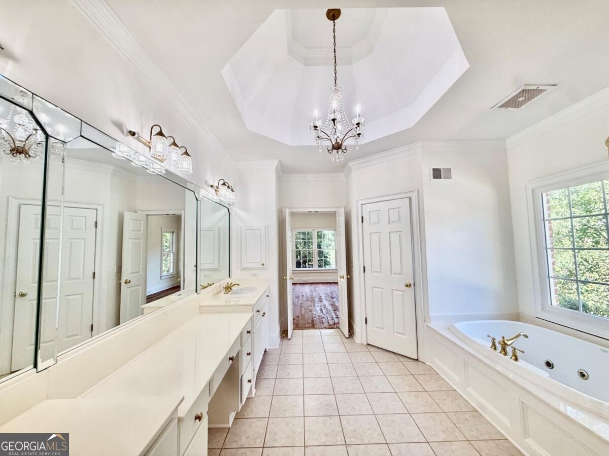 7945 Saint Marlo Fairway Drive Property Photo 42