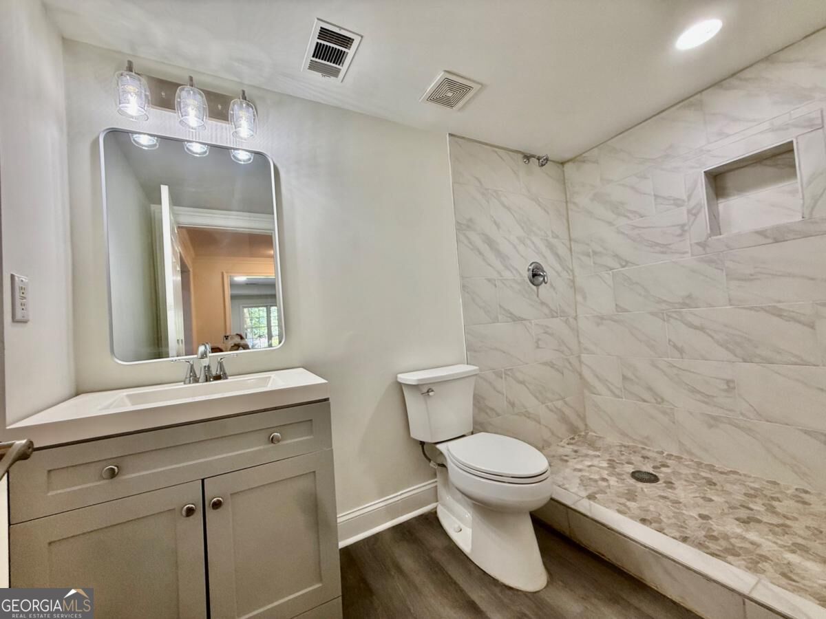 7945 Saint Marlo Fairway Drive Property Photo 60