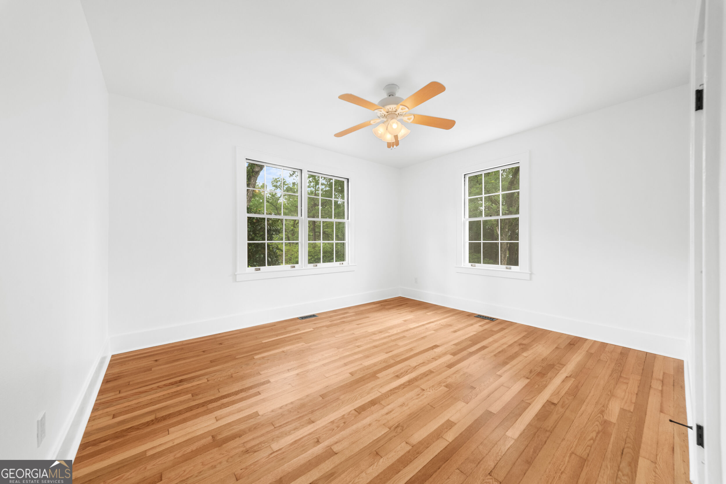 806 N Main Street Property Photo 34