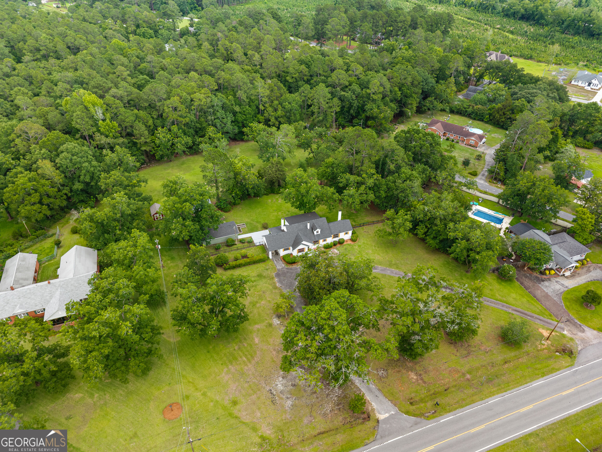 806 N Main Street Property Photo 53