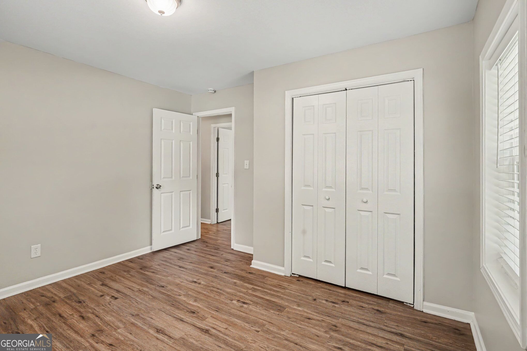 5893 Ronnie Drive Property Photo 16