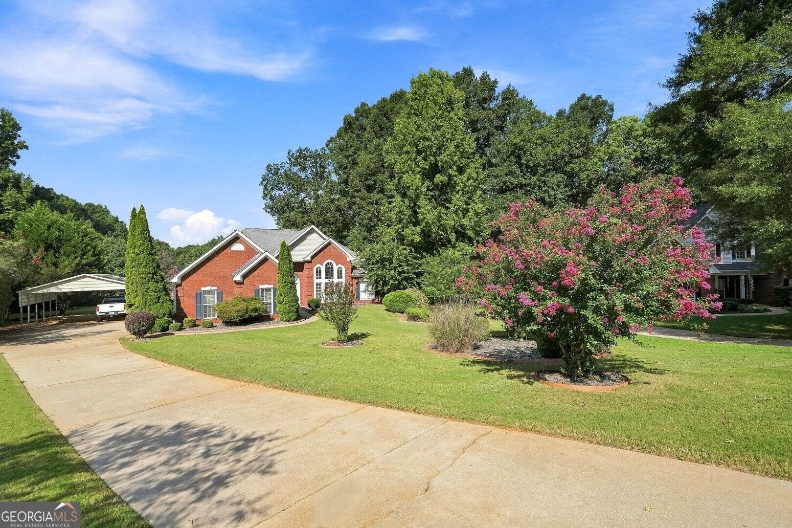 1203 Foxcreek Drive Property Photo 4