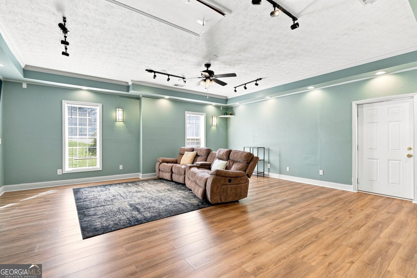 1203 Foxcreek Drive Property Photo 16