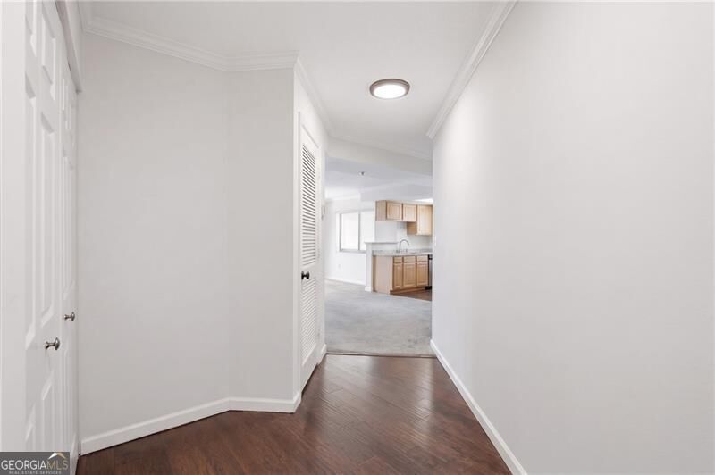 795 Hammond Drive # 1912 Property Photo 3