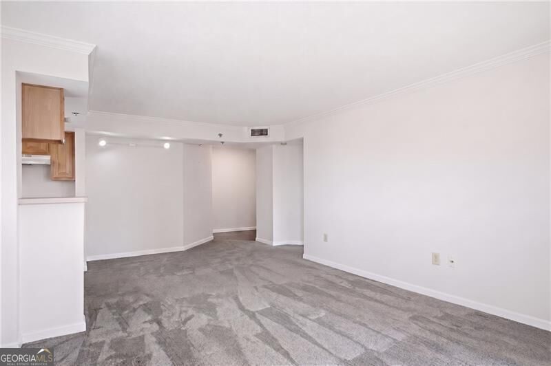 795 Hammond Drive # 1912 Property Photo 7