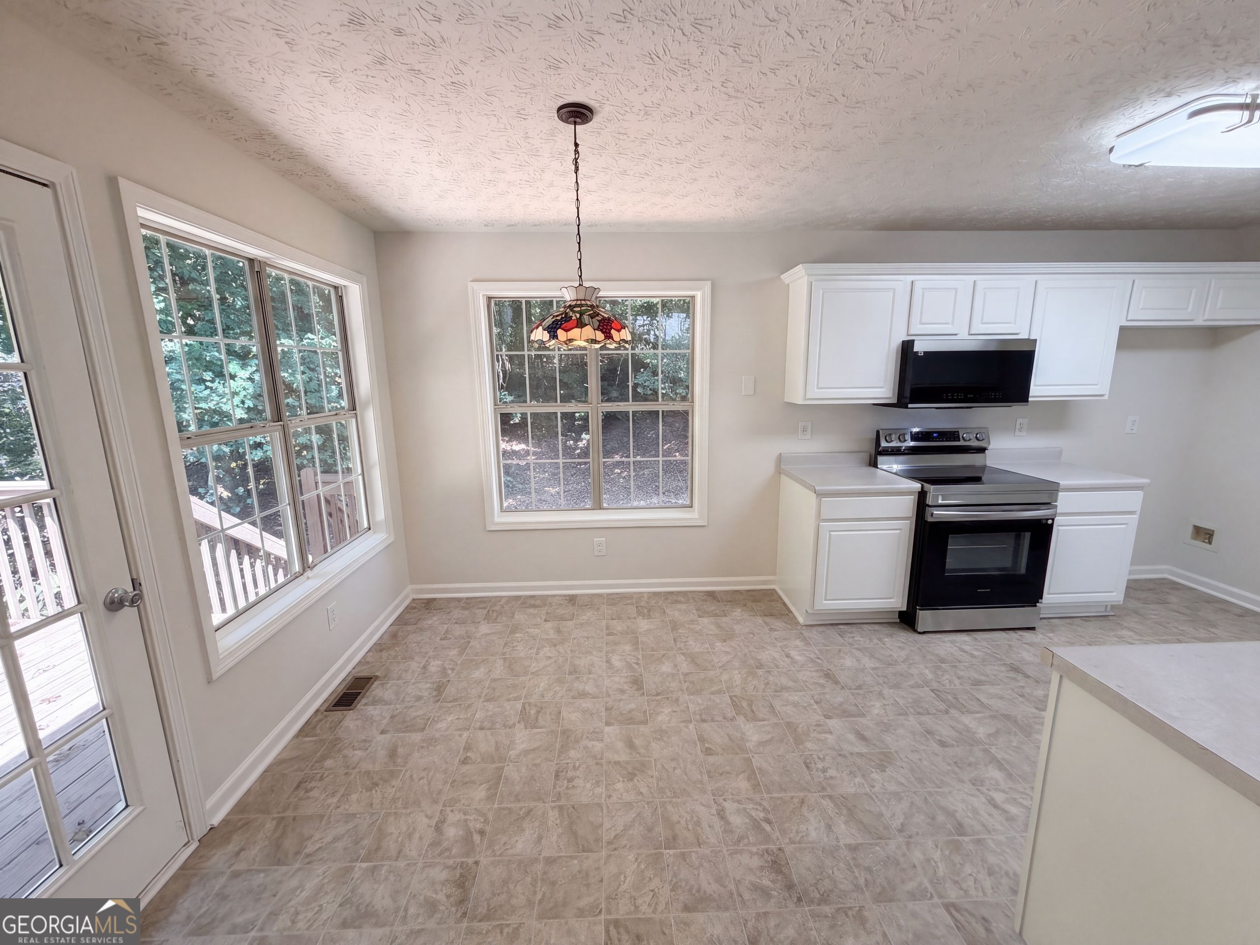 7830 Mosswood Lane Property Photo 13