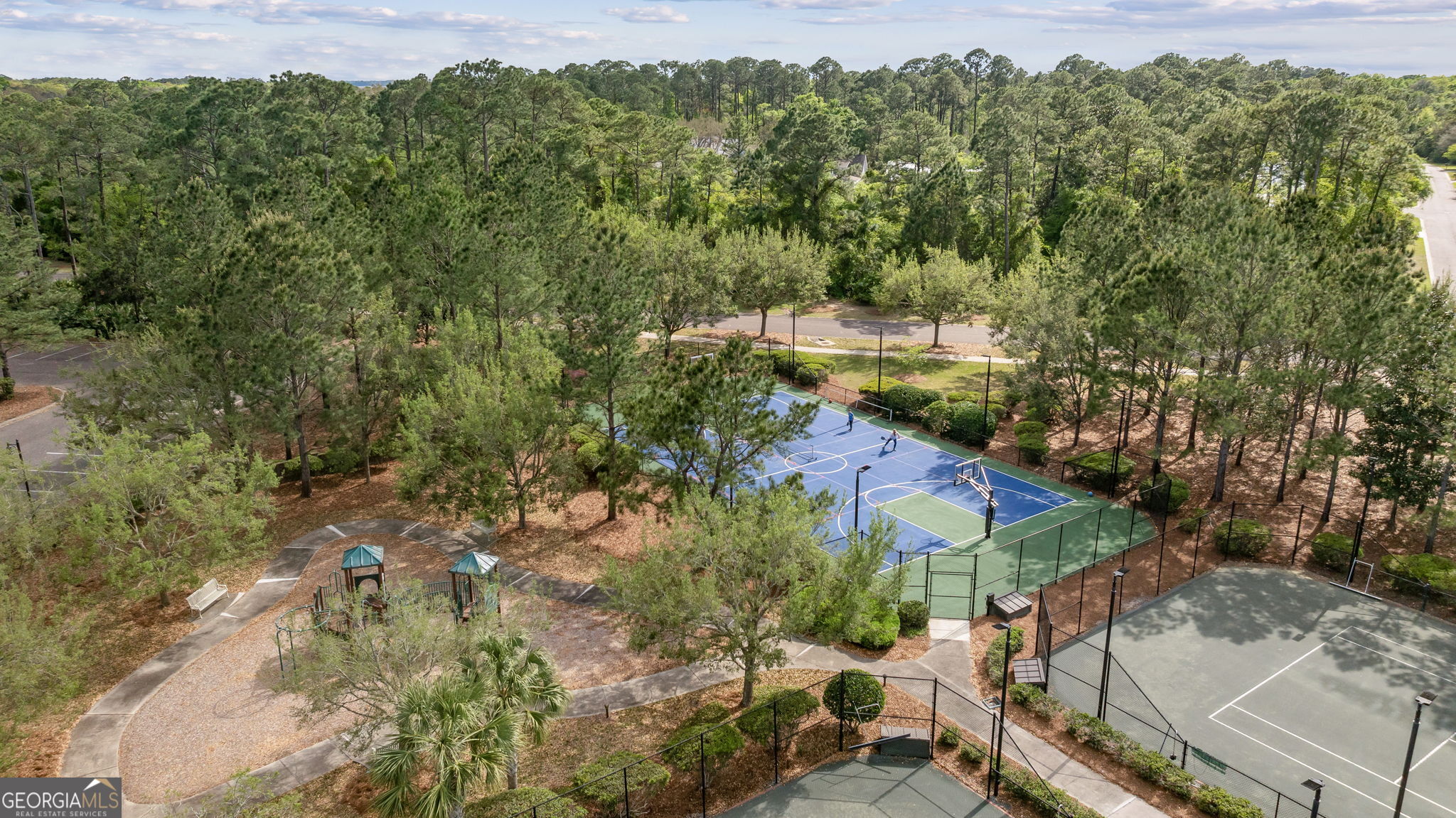 700 South Point Boulevard Property Photo 8
